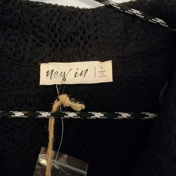 NWT Ney In Black Knitted Short Romper With Pockets Sizes Small, Medium, Large - Picture 7 of 8